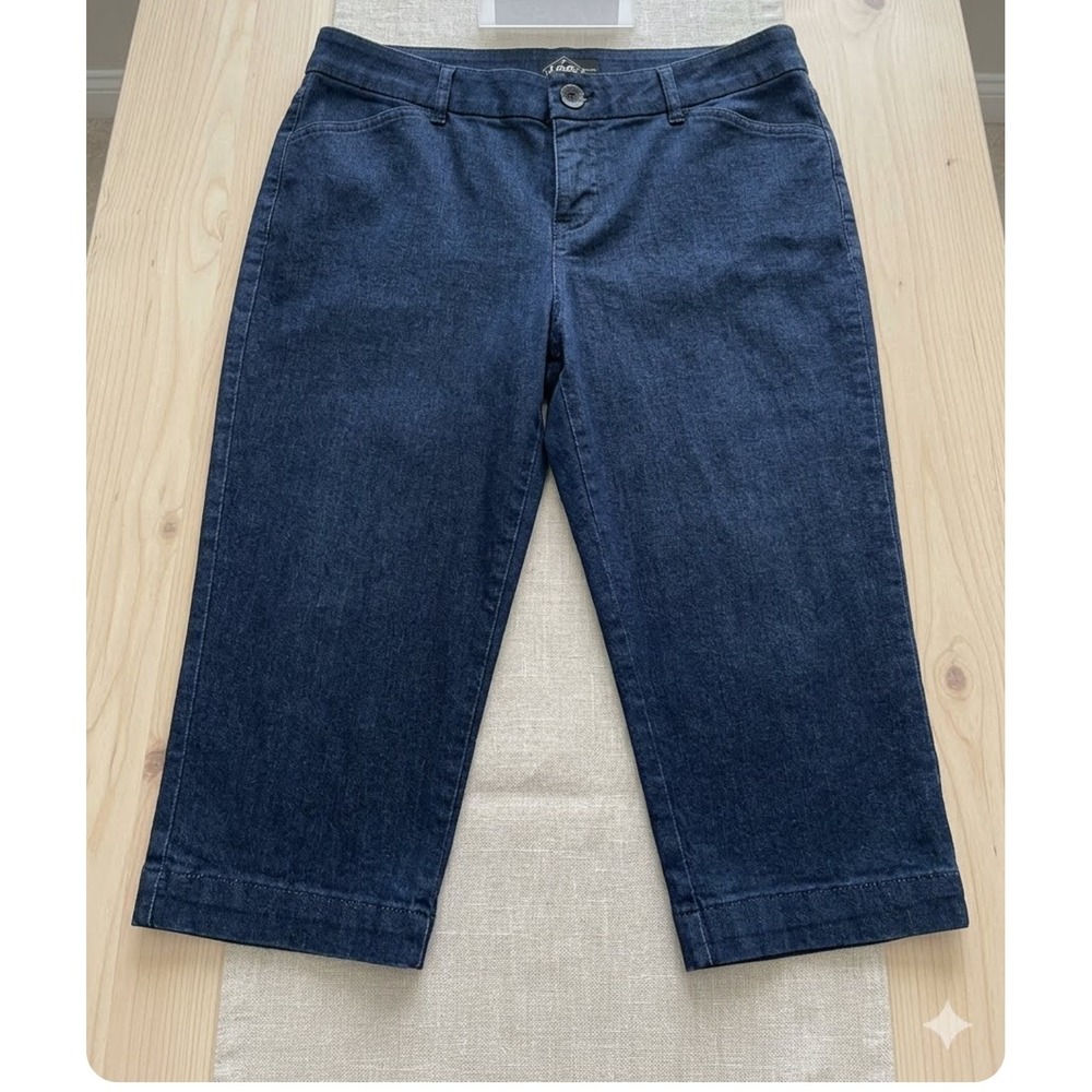 St. Johns Bay Womens Dark Wash Denim Capri Cropped Jeans Blue Size 10P